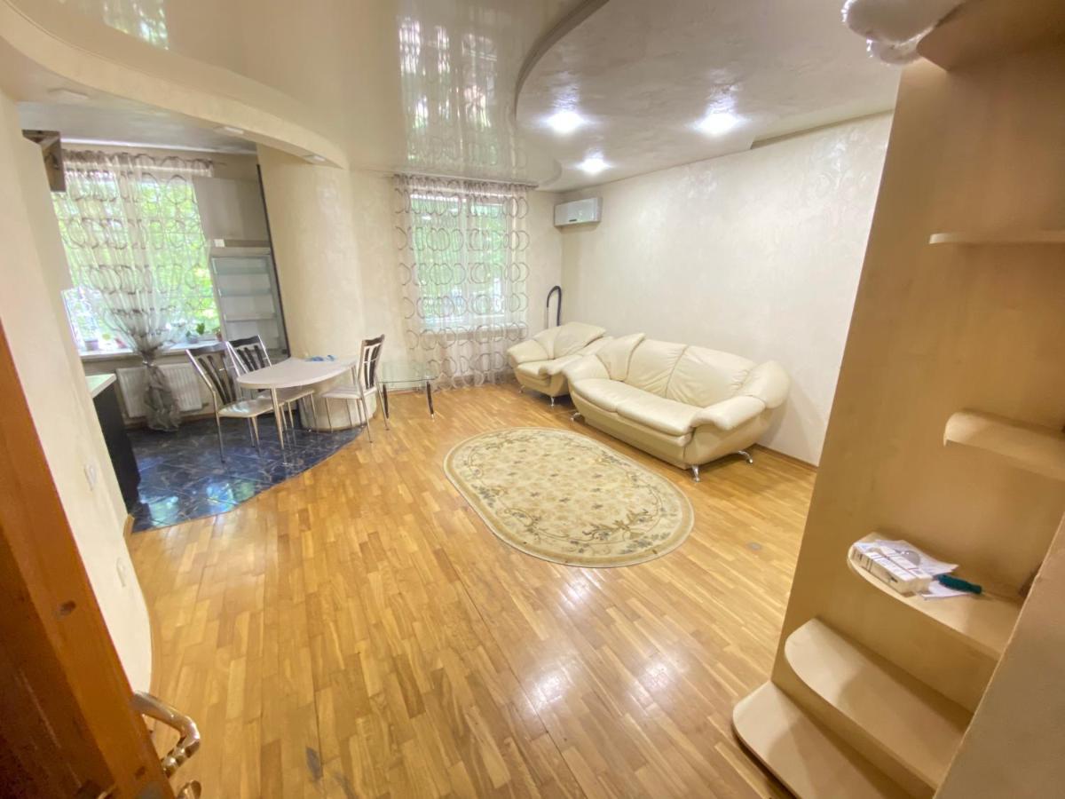 Ultracentral Apartment Puskin Street 基希讷乌 外观 照片